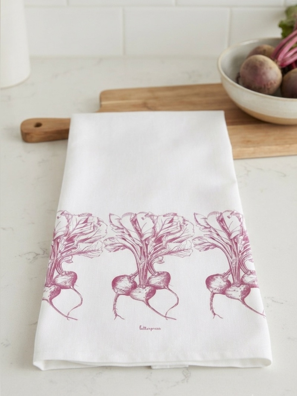🇨🇦 NIB Linen Tea Towel - Petits Mots ( Mauve Beets) Made in Canada